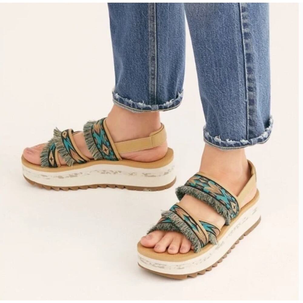 TEVA Flatform Ceres Embroidery-fringe Platform Sandals Size 8